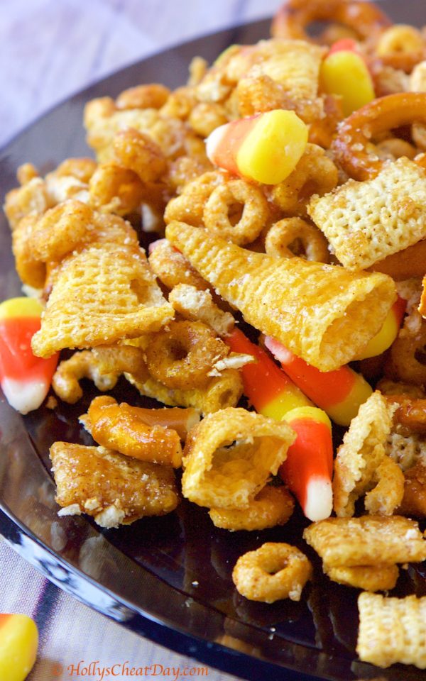 Monster Munch Chex Mix - HOLLY'S CHEAT DAY